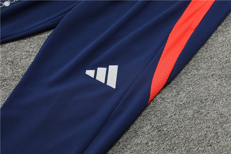 Tuta Manchester United 24/25