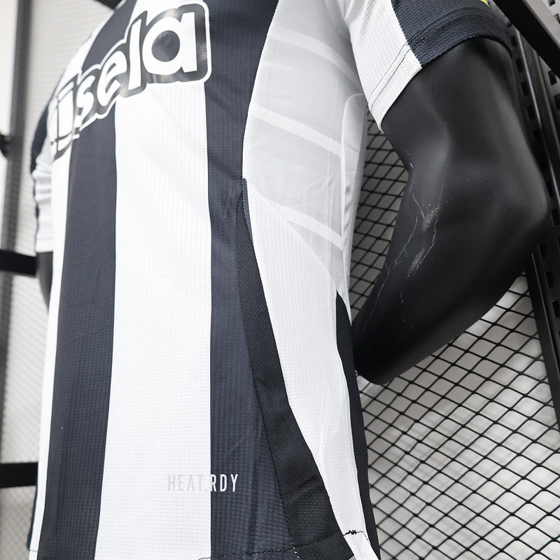 Newcastle Casa 24/25 - Versione Giocatore