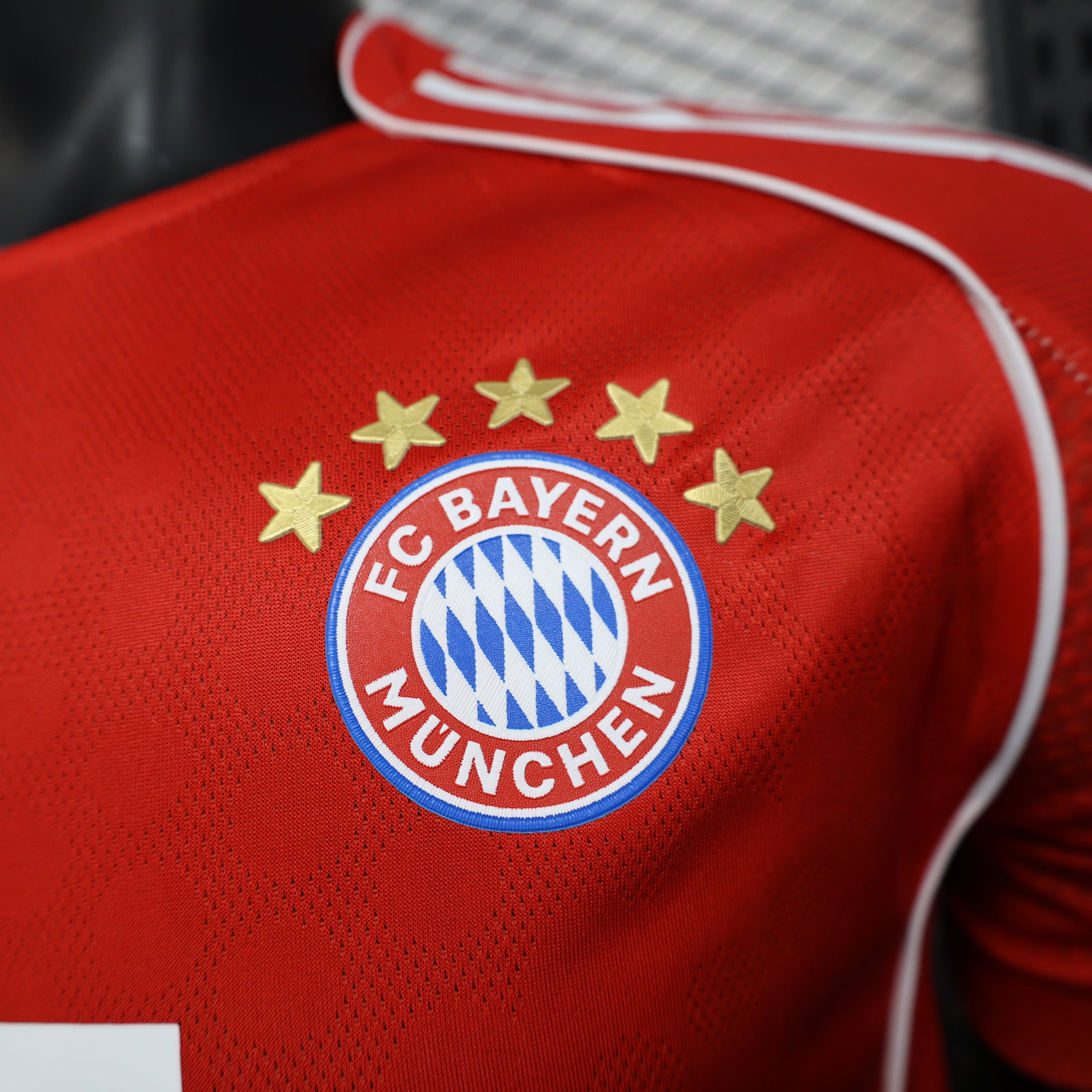 Bayern Monaco Casa 25/26 - Versione Giocatore
