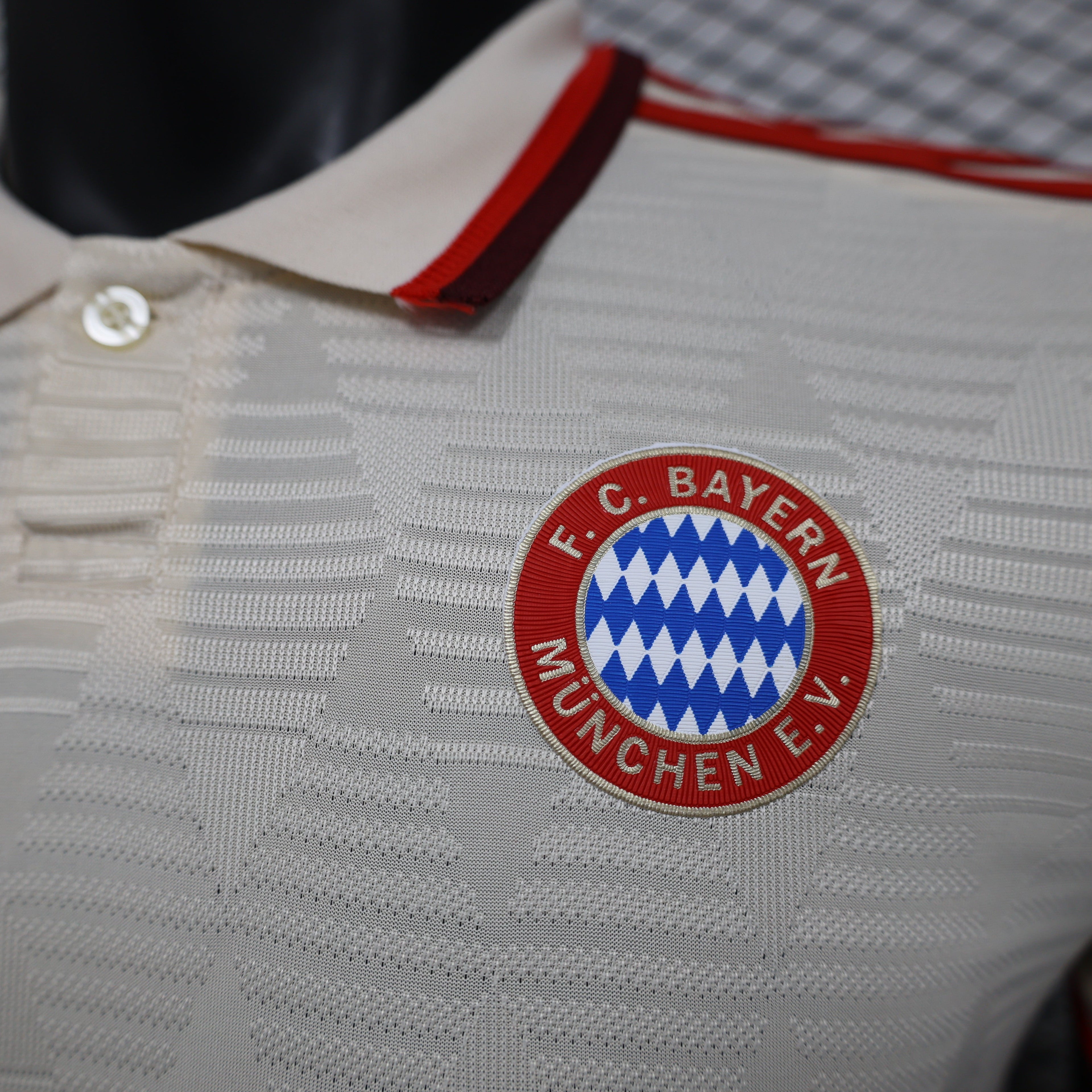 Bayern Monaco Terza 24/25 - Versione Giocatore