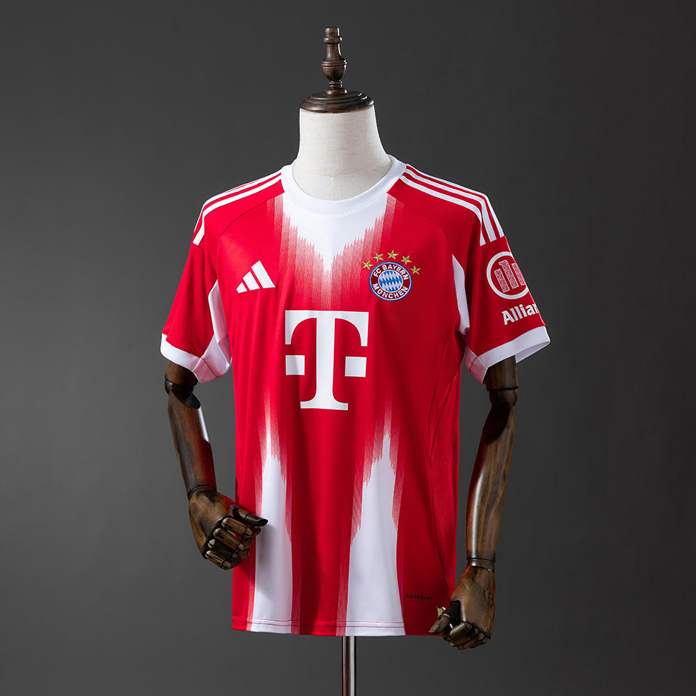 Bayern Monaco Casa 25/26
