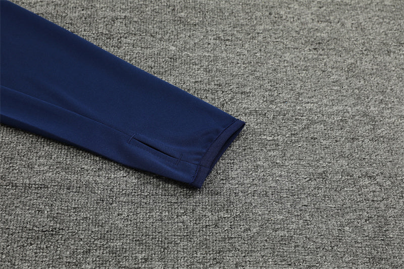 Tuta Manchester United 24/25