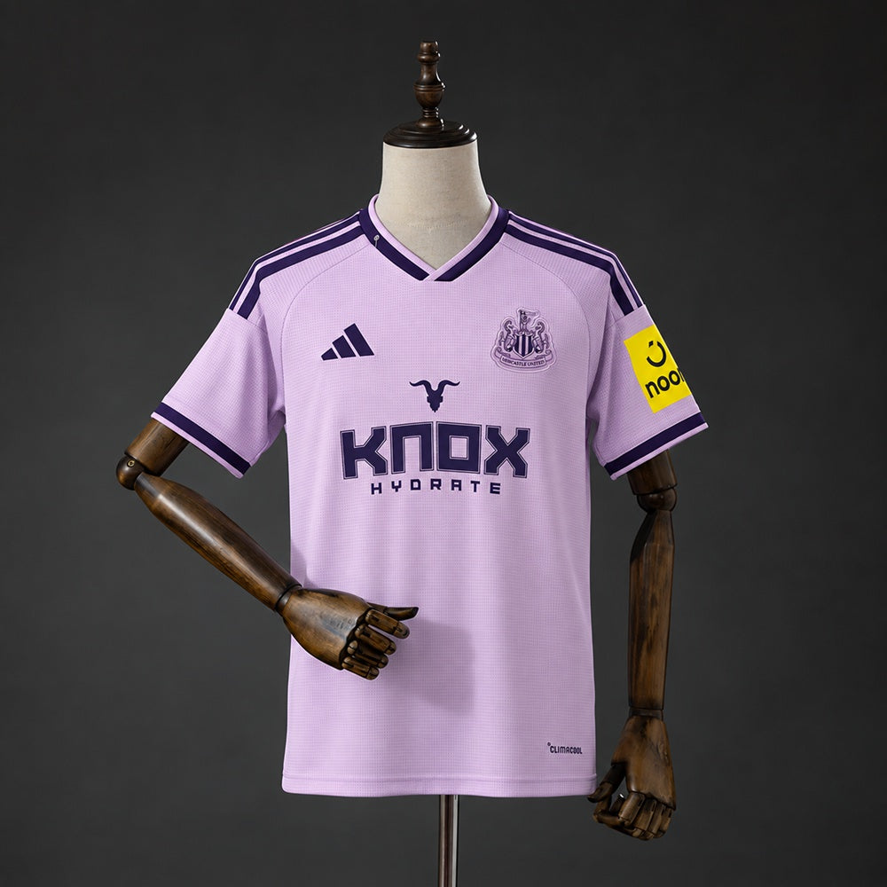 Newcastle Terza 26/27