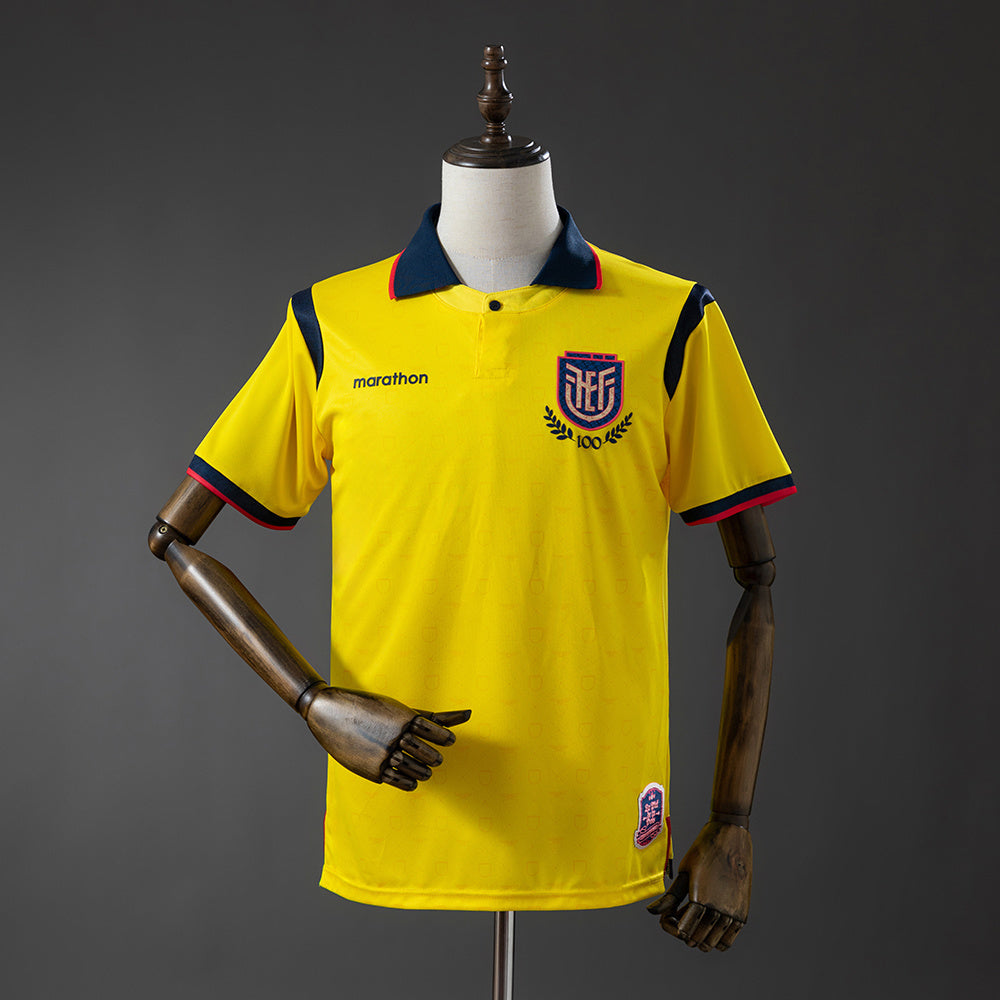 Ecuador Casa 25/26