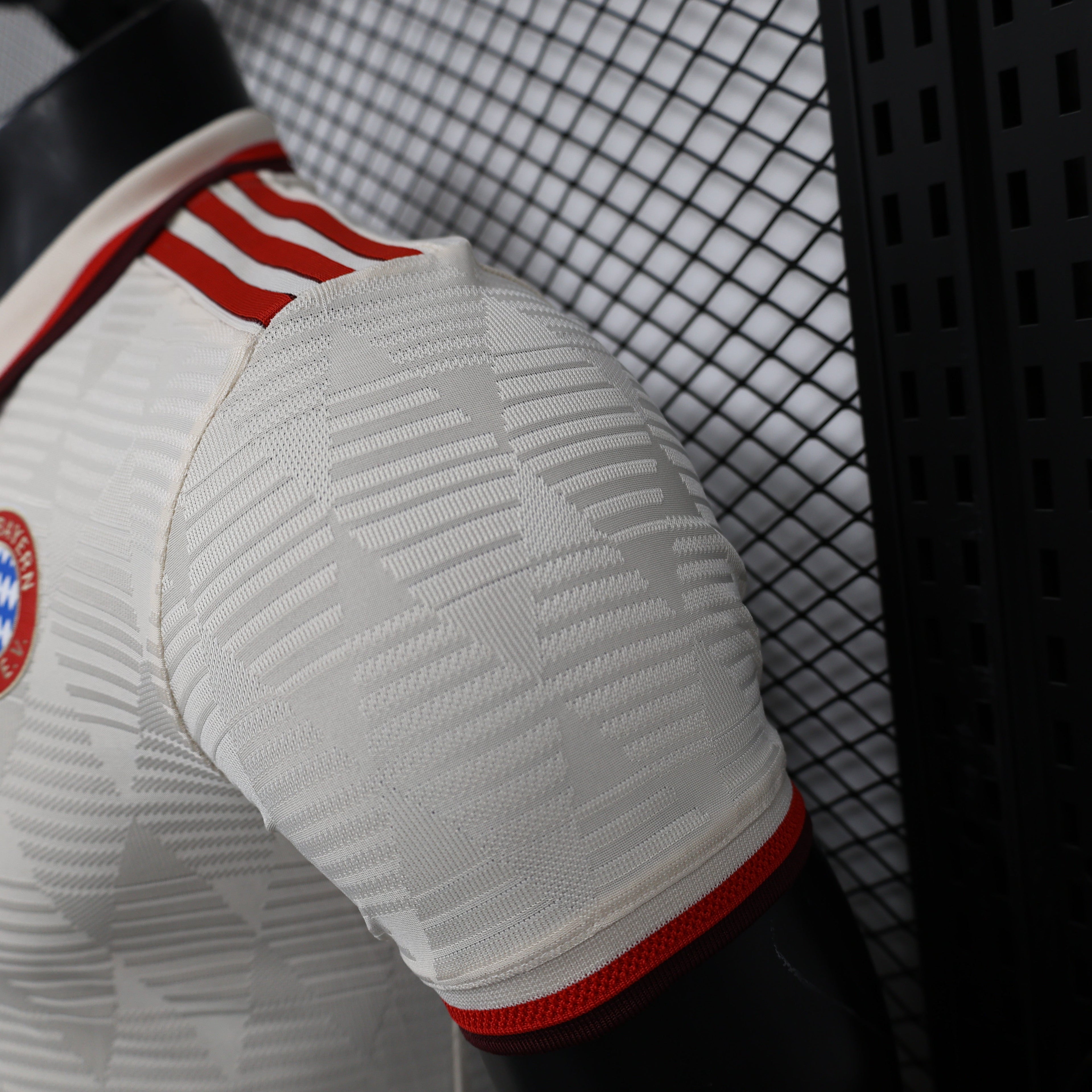 Bayern Monaco Terza 24/25 - Versione Giocatore