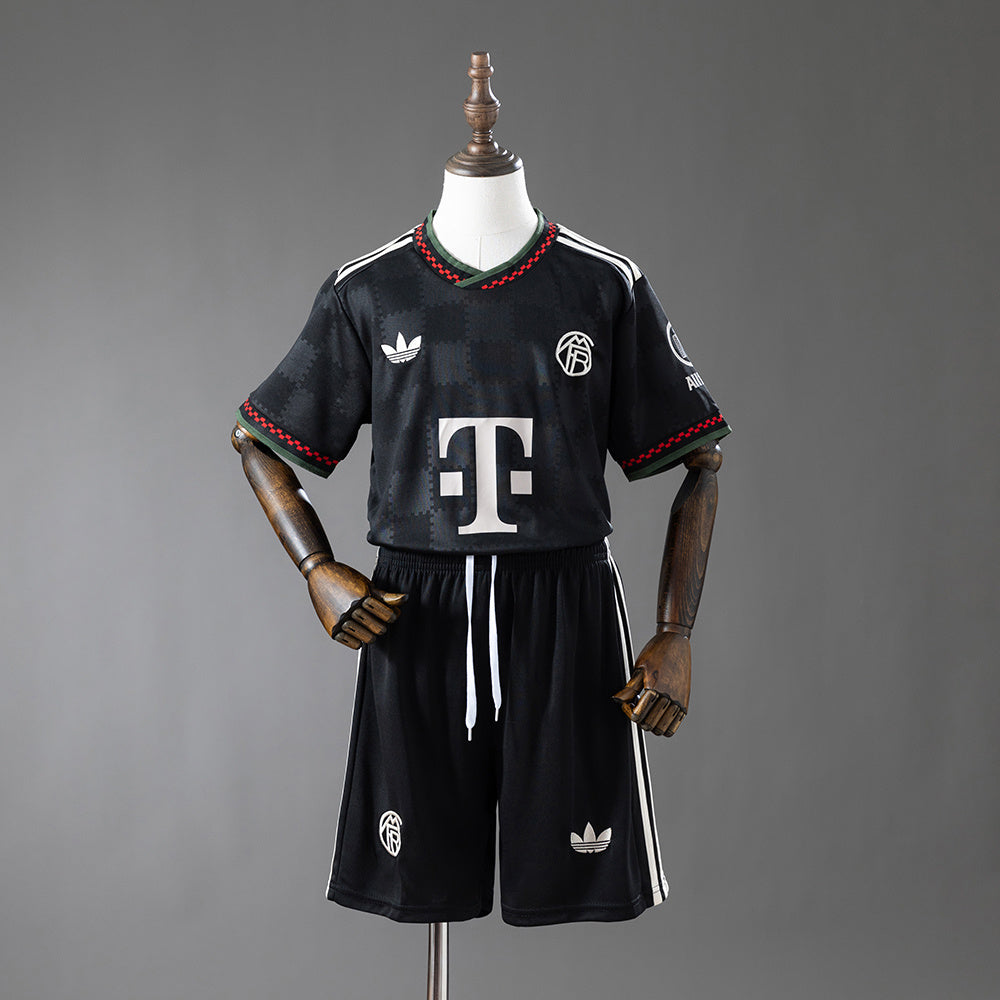 Bayern Monaco Terza 25/26 - Bambino (pantaloncini inclusi)