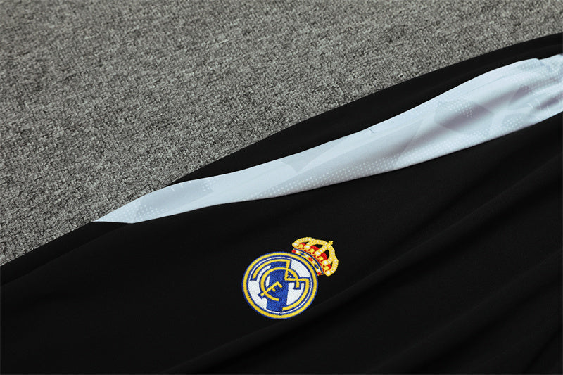 Tuta Real Madrid 24/25