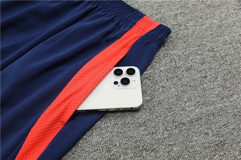 Tuta Manchester United 24/25